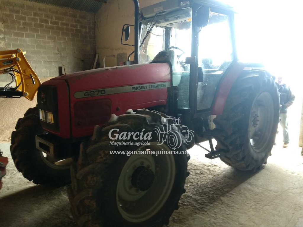Tractor MASSEY FERGUSON 4270 Tractor MASSEY FERGUSON 4270