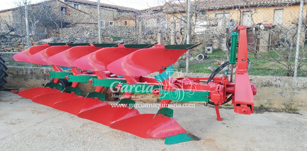Agricultural implement KVERNELAND ARADO REVERSIBLE EG85 Agricultural implement KVERNELAND ARADO REVERSIBLE EG85