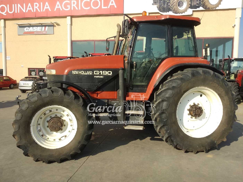 Tractor NEW HOLLAND G 190 Tractor NEW HOLLAND G 190