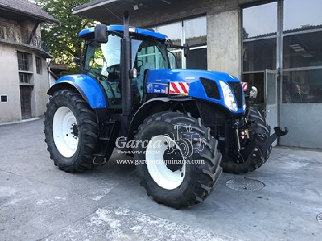 Tractor NEW HOLLAND 7030 AUTOCOMMAND Tractor NEW HOLLAND 7030 AUTOCOMMAND