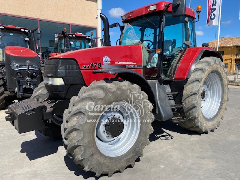 Tracteur CASE MX 120 PALA TENIAS B3 Tracteur CASE MX 120 PALA TENIAS B3