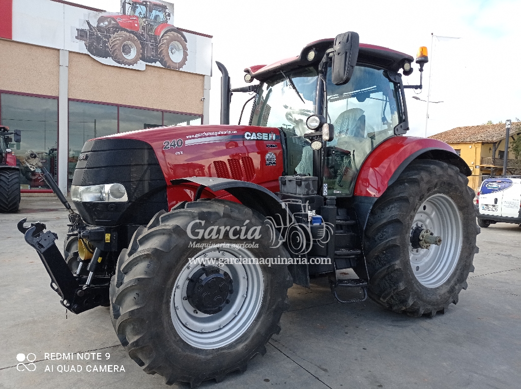 Tractor CASE PUMA CVX 240 Tractor CASE PUMA CVX 240