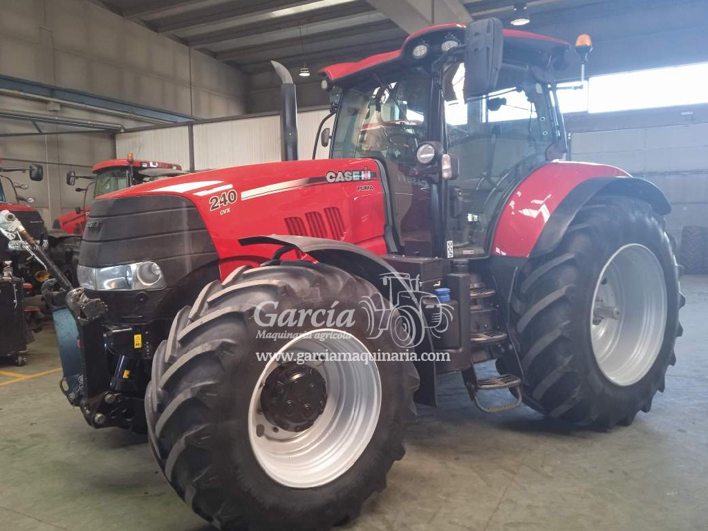Tractor CASE PUMA CVX 240 Tractor CASE PUMA CVX 240