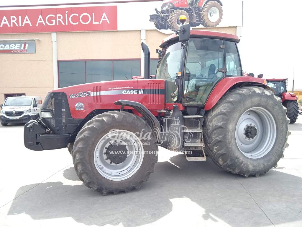 Tractor CASE MAGNUM MX 255 Tractor CASE MAGNUM MX 255