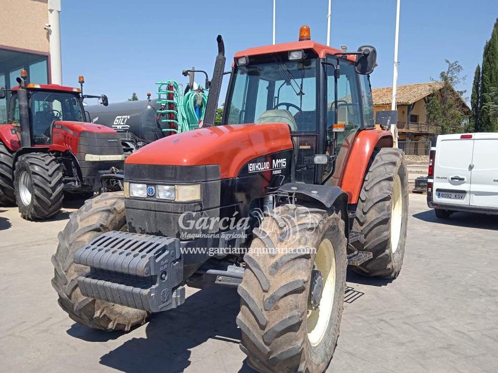 Tractor NEW HOLLAND M 115 Tractor NEW HOLLAND M 115