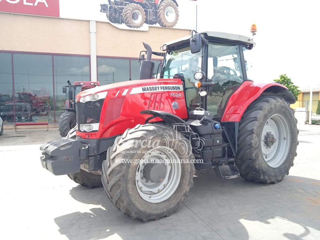 Tractor MASSEY FERGUSON 7624 DYNA VT Tractor MASSEY FERGUSON 7624 DYNA VT