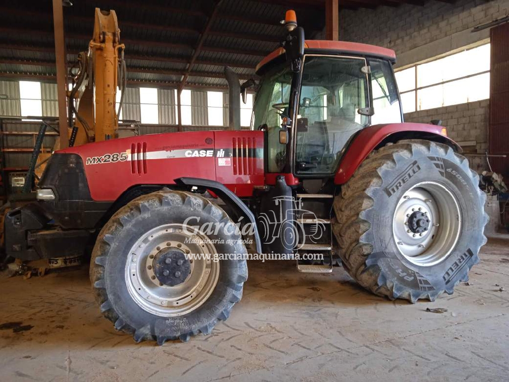 Tractor CASE MX 285