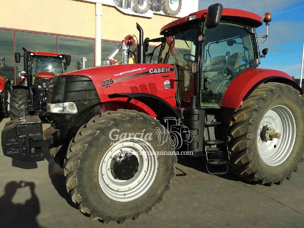 Tractor CASE PUMA CVX 225 Tractor CASE PUMA CVX 225